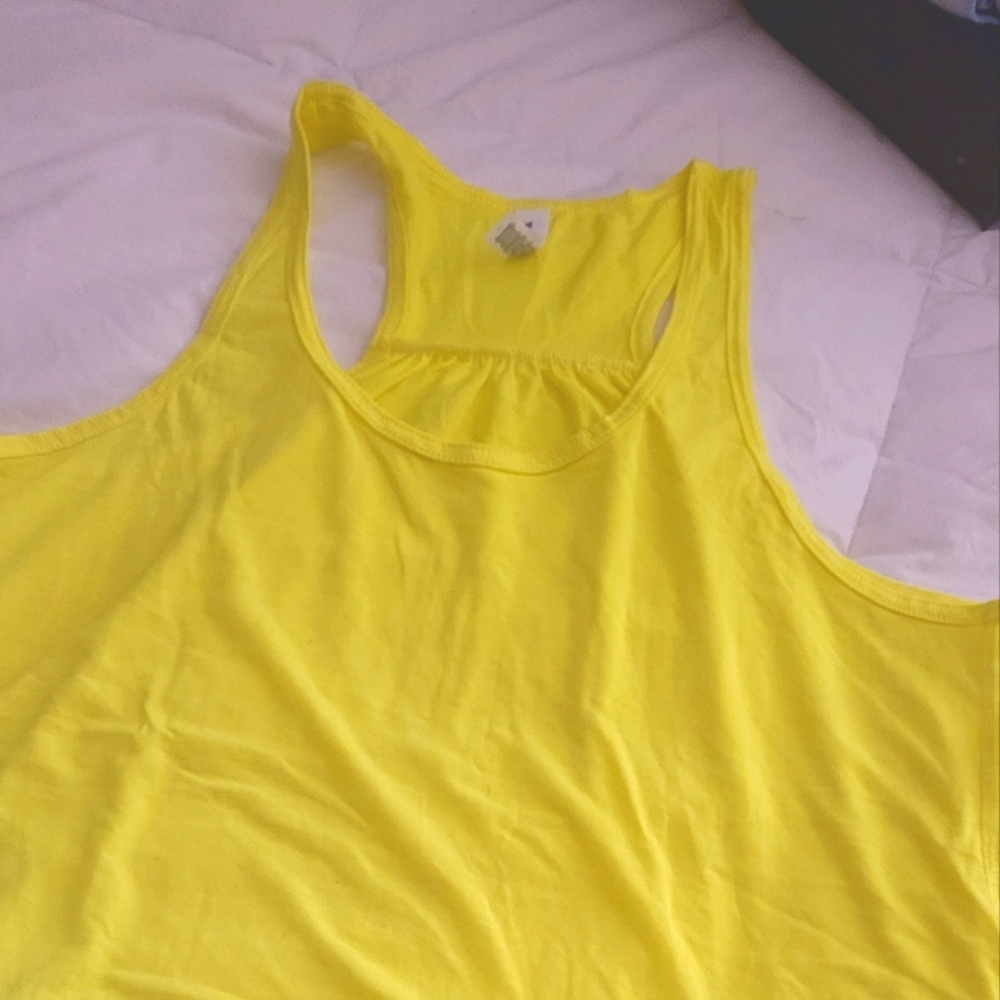 Bright Lemmon CVG tank top never used